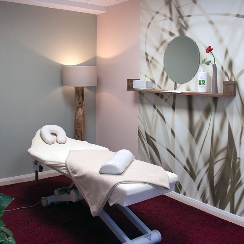 HiG_Referenzen_Praxis_Chammaa_Behandlungsraum